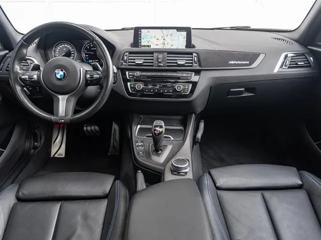 BMW 1 Serie M140i 2020 Benzine 3