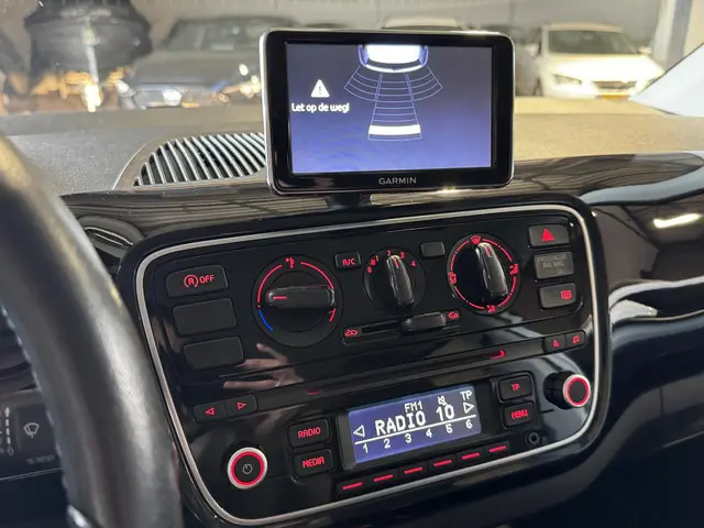 Volkswagen up! 1.0 EDITION 2014 Benzine 21