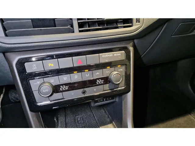 Volkswagen T-Cross 1.0 TSI Style 2021 Benzine 10