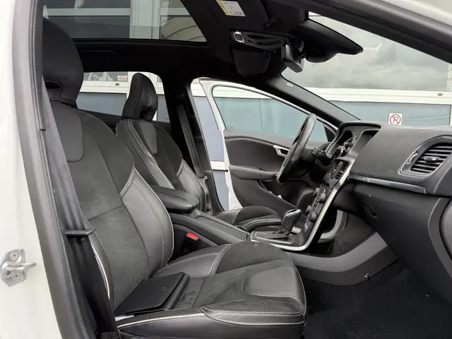 Volvo V40 1.5 T3 Polar+ Sport 2019 Benzine 5