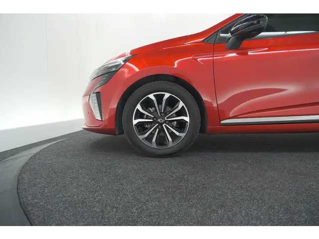 Renault Clio TCe 90 GPF techno 2025 Benzine 17