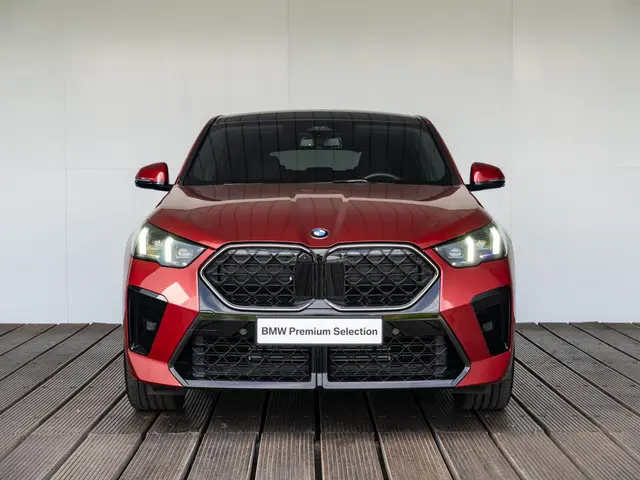 BMW X2 sDrive20i 2024 Benzine 4