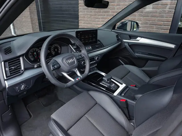 Audi Q5 Sportback 50TFSIe 2024 Hybride Benzine 12