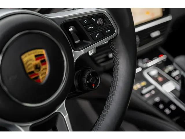 Porsche Cayenne Coupé E-Hybrid 2022 Hybride Benzine 11