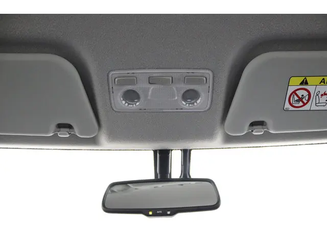 Toyota Yaris 1.5 Hybrid 2016 Hybride Benzine 30