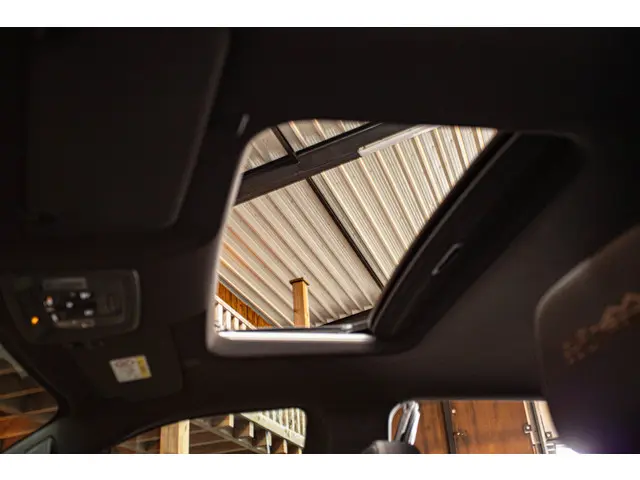 Chevrolet Silverado High Country 6.2 V8 2024 LPG/Gas 35