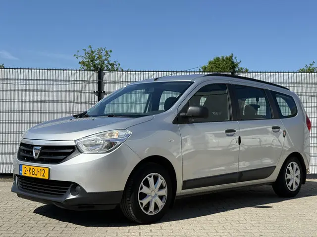 Dacia Lodgy 1.2 TCe Ambiance 5p.Trekhaak! 2013 Benzine 5