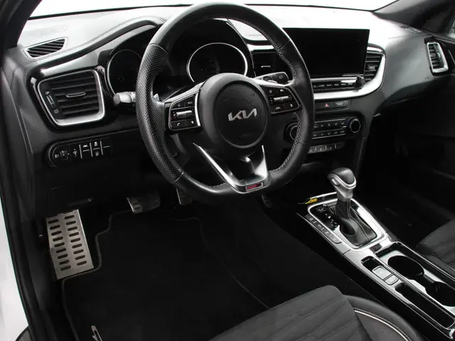 Kia ProCeed 2