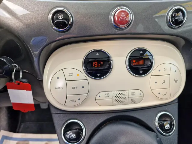 Fiat 500 1.2 Lounge 2018 Benzine 15