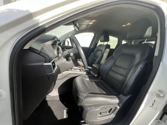 Mazda CX-5 2.0 SkyActiv-G 165 GT-M 2018 Benzine 42