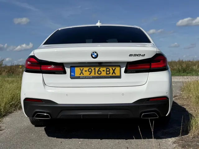 BMW 5 Serie 530d M-Sport 2023 Diesel 41