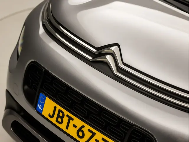 Citroën C3 Aircross 1.2 PureTech S&S Shine 2019 Benzine 28