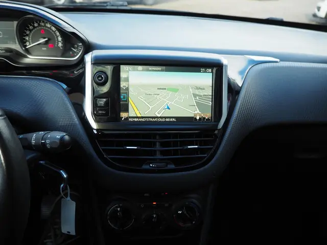 Peugeot 2008 1.2 PureTech Blue Lion 2016 Benzine 13