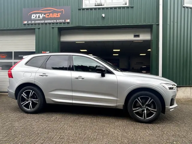 Volvo XC60 2.0 T4 Inscription R Design Pano 2019 Benzine 6