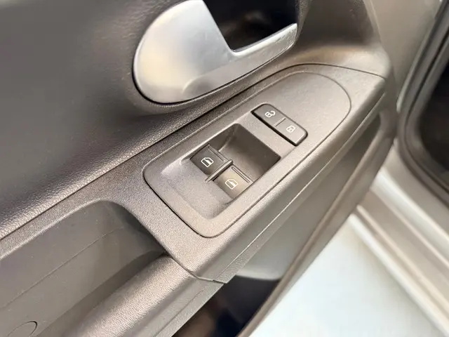 Volkswagen up! 1.0 2022 Benzine 5