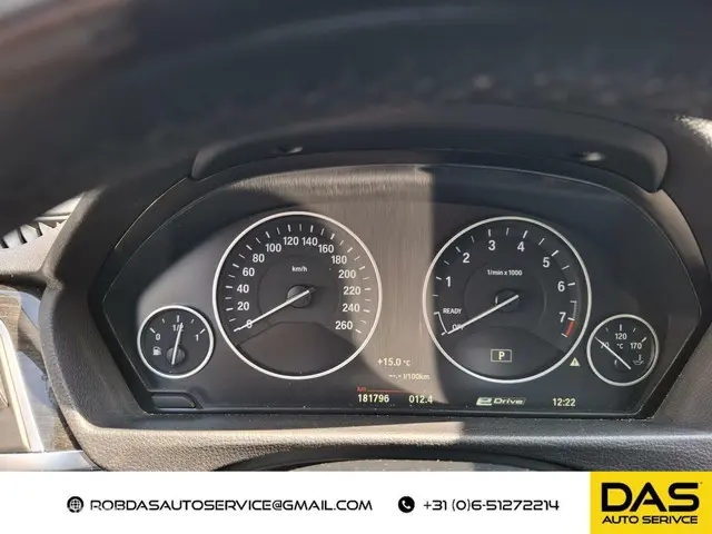 BMW 3 Serie 330e Luxury 2015 Hybride Benzine 6