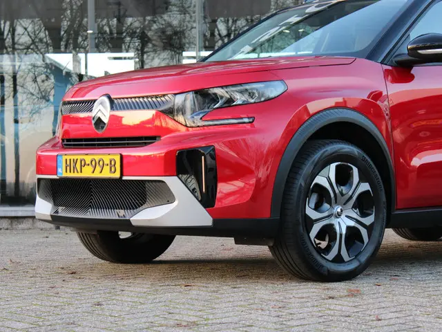 Citroën C3 Aircross 1.2 Turbo 100pk Plus 2025 Benzine 15