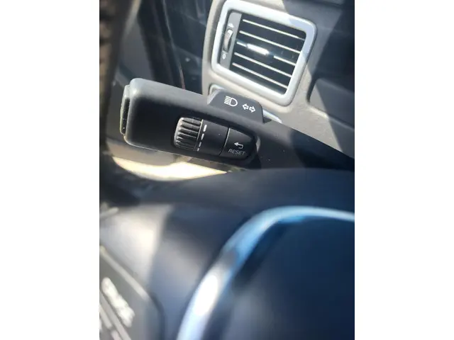 Volvo V70 1.6 T4 Nordic+ navi trekhaak 17"LMV 2014 Benzine 28