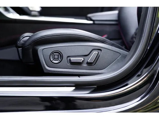 Audi RS6 A6 Avant TFSI quattro 2020 Benzine 60