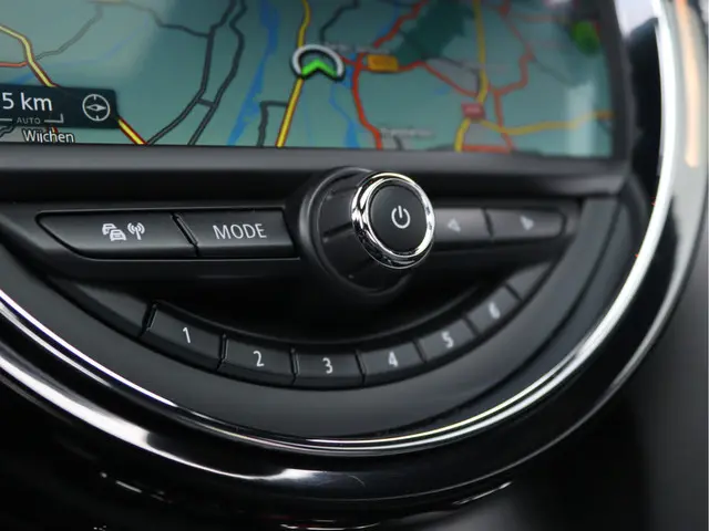 MINI Cooper Pepper 2018 Benzine 49