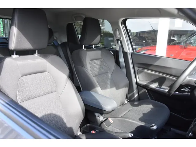Suzuki Swift 1.2 Style Smart Hybrid 2021 Hybride Benzine 23