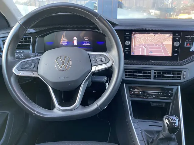 Volkswagen Taigo 1.0 TSI Life Business 2023 Benzine 14