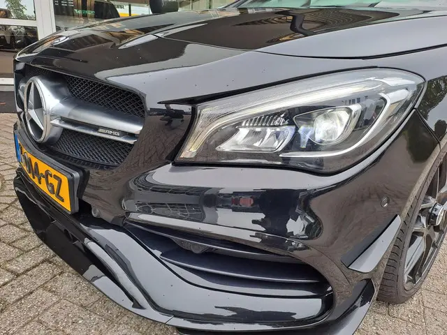 Mercedes-Benz CLA AMG 45 4MATIC 2016 Benzine 22