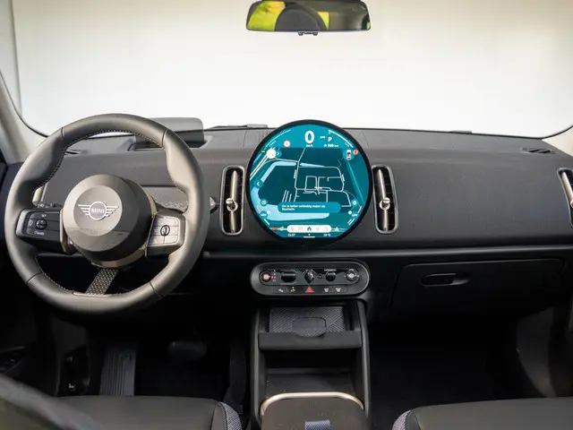 MINI Countryman C 2025 Benzine 9