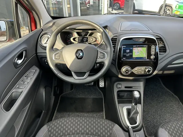Renault Captur TCe 130 EDC Version S 2019 Benzine 19