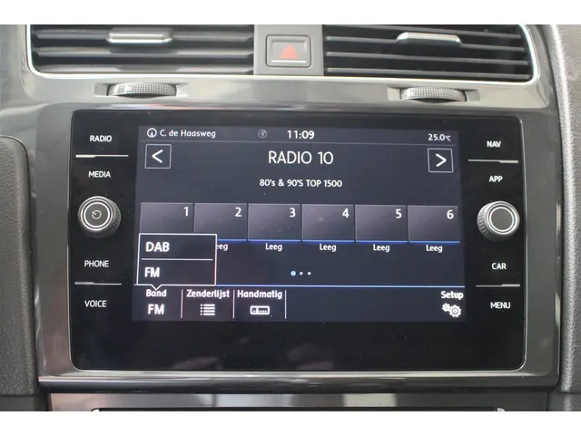 Volkswagen Golf 1.0 TSI Comfortline 2018 Benzine 17
