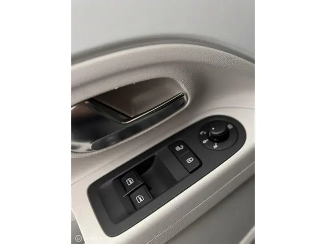 Volkswagen e-up! e-Up! 2015 Elektrisch 16