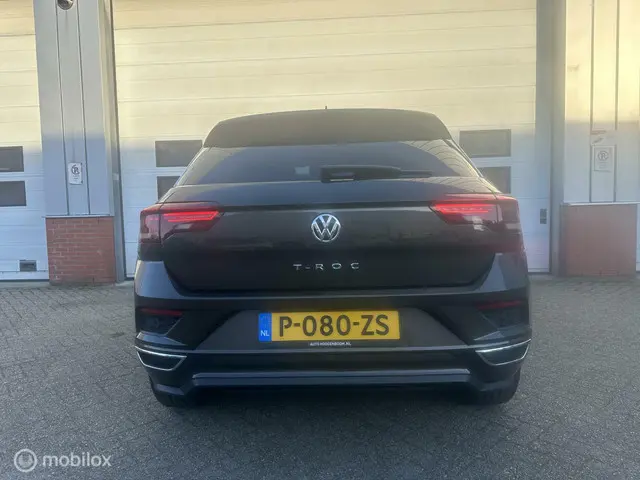 Volkswagen T-Roc 1.5 TSI Sport Business R 2019 Benzine 8