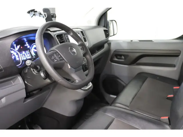 Opel Vivaro-e L2H1 Edition 75 kWh 2021 Elektrisch 15