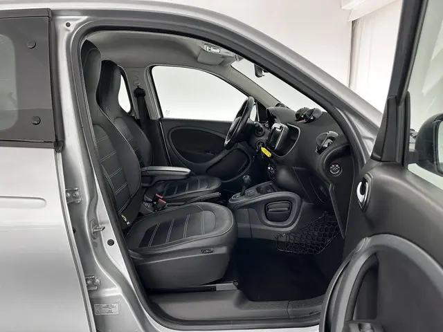 Smart Forfour EQ Business Solution 2019 Elektrisch 11