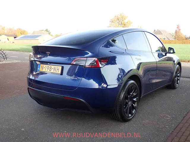 Tesla Model Y Long Range AWD 75kWh 2021 Elektrisch 4
