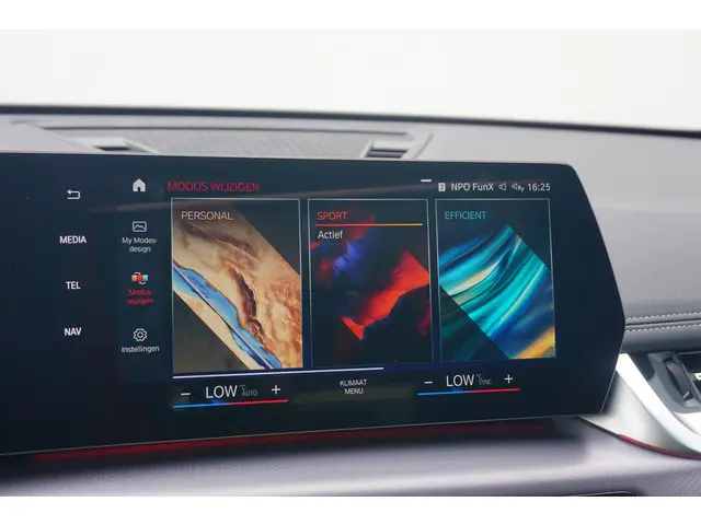 BMW X1 xDrive30e 2023 Hybride Benzine 24