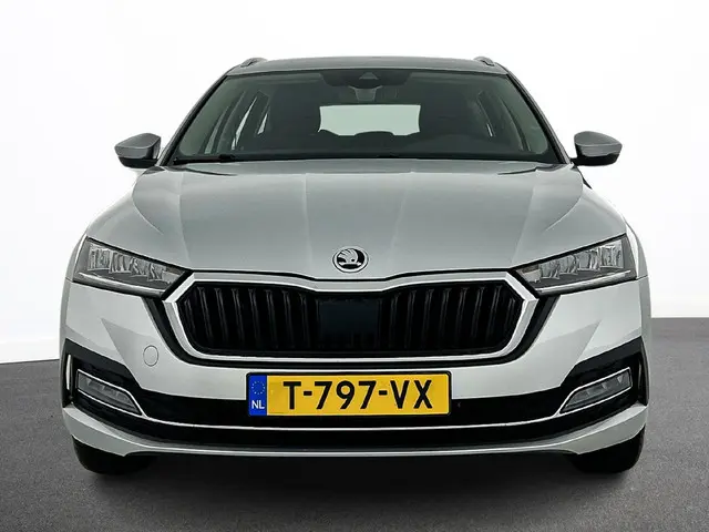 Škoda Octavia Combi 1.5 e-TSI DSG Style 2022 Benzine 5