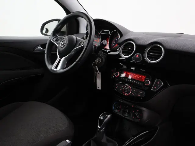 Opel ADAM 3