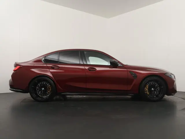 BMW M3 3-serie xDrive Competition 2024 Benzine 8