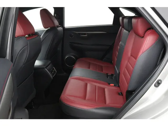 Lexus NX 300h AWD F Sport Line 2014 Hybride Benzine 18