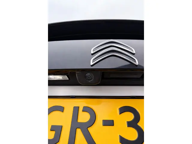 Citroën C4 - 1.2 Puretech Shine 2022 Benzine 12