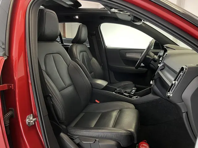 Volvo XC40 1.5 T5 Recharge R-Design 2020 Hybride Benzine 15