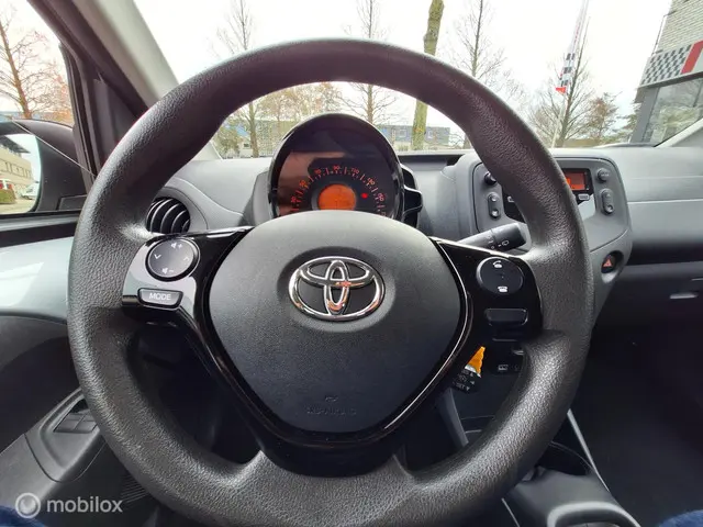 Toyota Aygo 1.0 VVT-i x-FUN 2021 Benzine 20