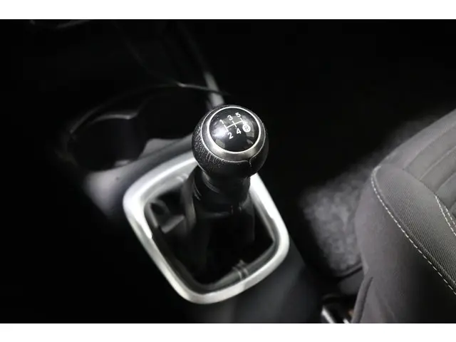 Toyota Yaris 1.0 VVT-i Comfort, 2017 Benzine 25