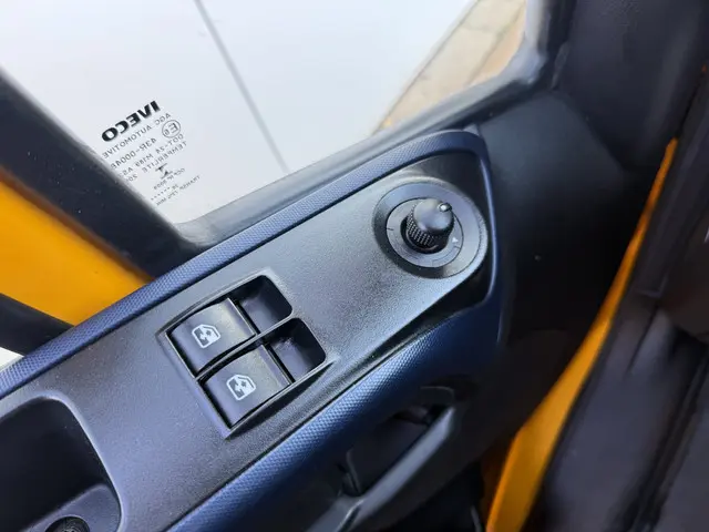 Iveco Daily 35S16 2.3 2020 Diesel 24