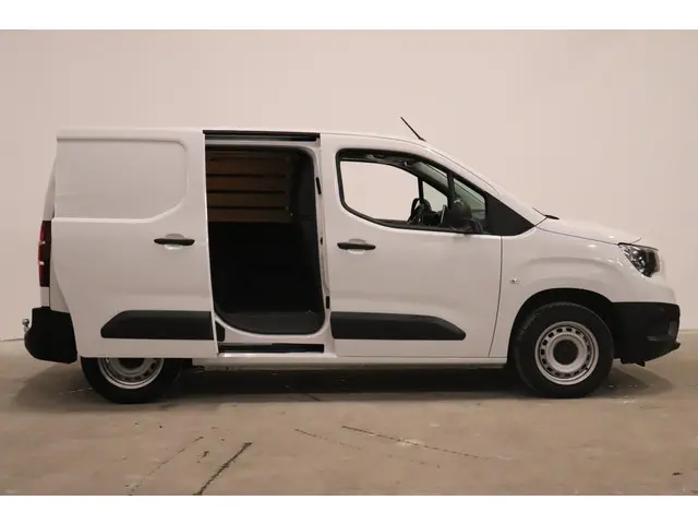 Opel Combo 1.5D 102pk L1H1 3-zits 2023 Diesel 26