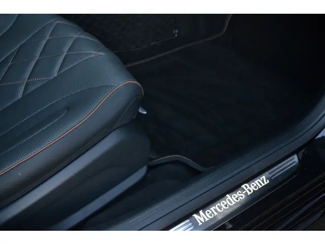 Mercedes-Benz CLS 450 4M Ed.1 AMG 2019 Benzine 36