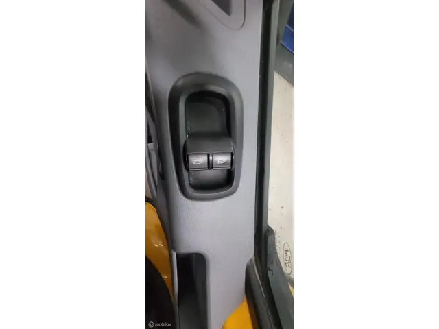 Ford Transit 350 2.0 TDCI L3H2 Ambiente 2017 Diesel 14