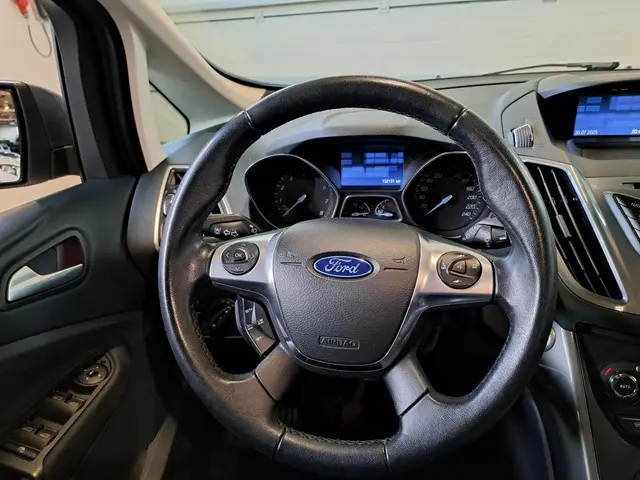 Ford C-MAX 1.0 Titanium 2014 Benzine 17