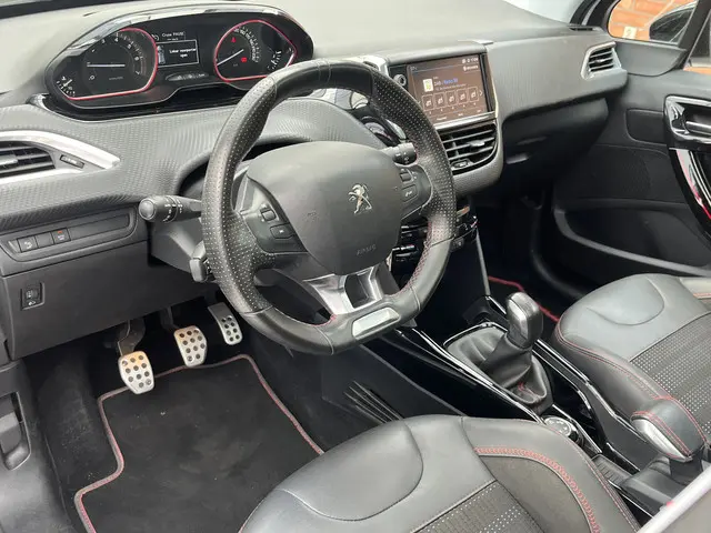 Peugeot 2008 3